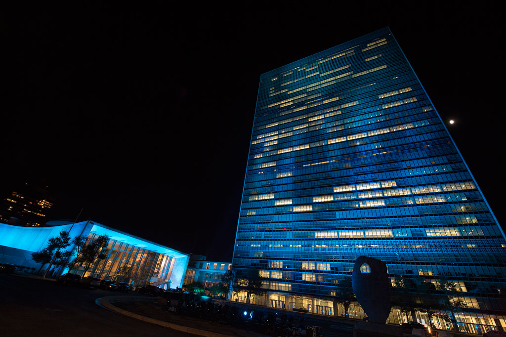 El mundo se ilumina de azul para conmemorar los 70 años de la&nbsp;ONU