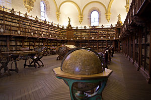 300px-old_library_in_university_of_salamanca_01