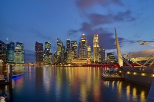 singapore_cbd_skyline_from_esplanade_at_dusk